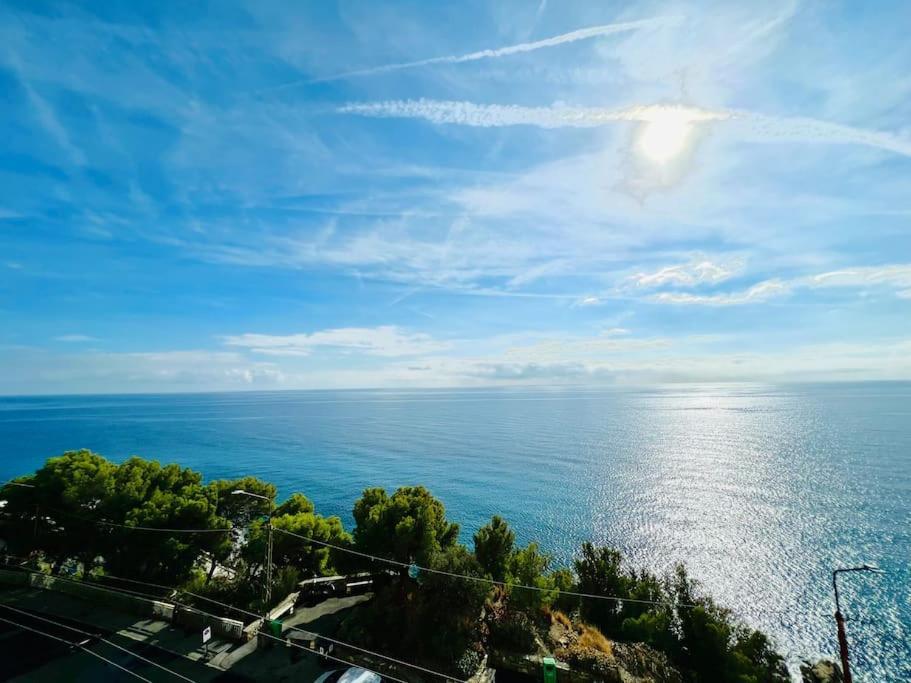 Suite Sunset 21 - Fronte Mare Sanremo Eksteriør bilde