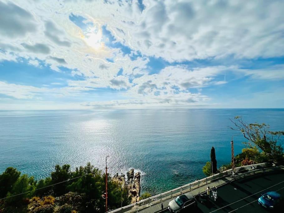 Suite Sunset 21 - Fronte Mare Sanremo Eksteriør bilde