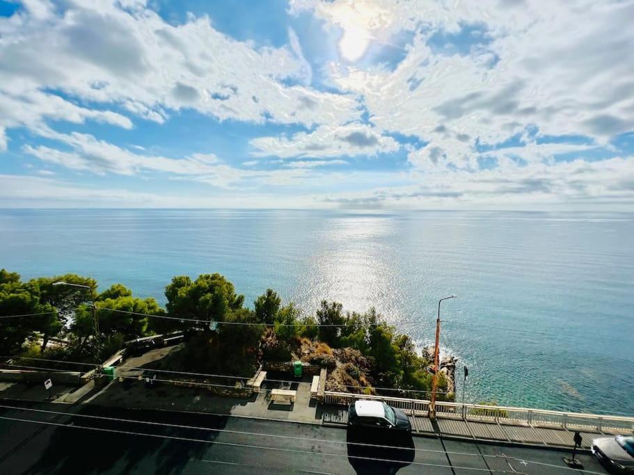 Suite Sunset 21 - Fronte Mare Sanremo Eksteriør bilde