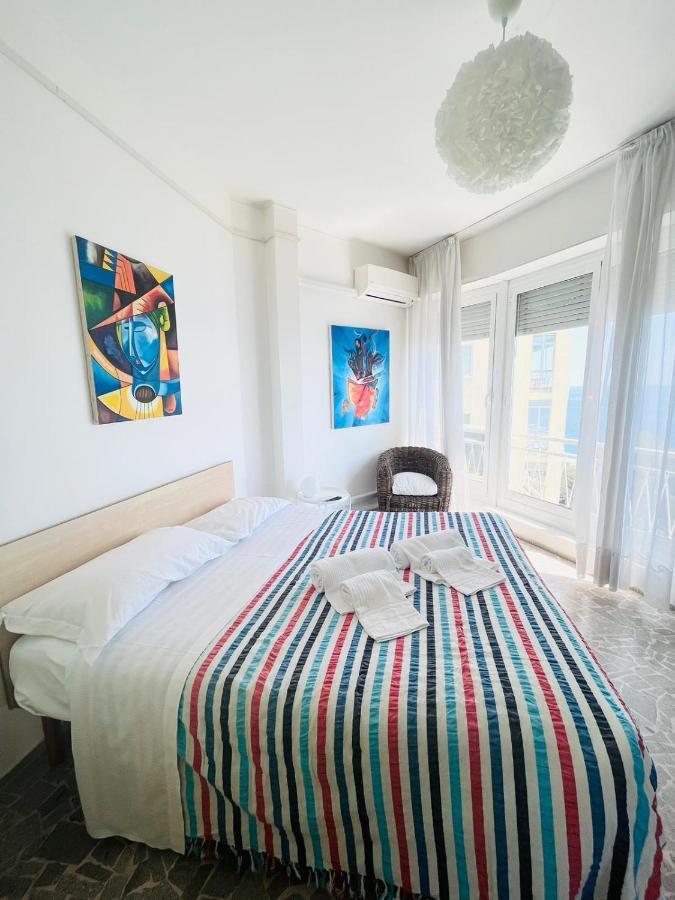 Suite Sunset 21 - Fronte Mare Sanremo Eksteriør bilde